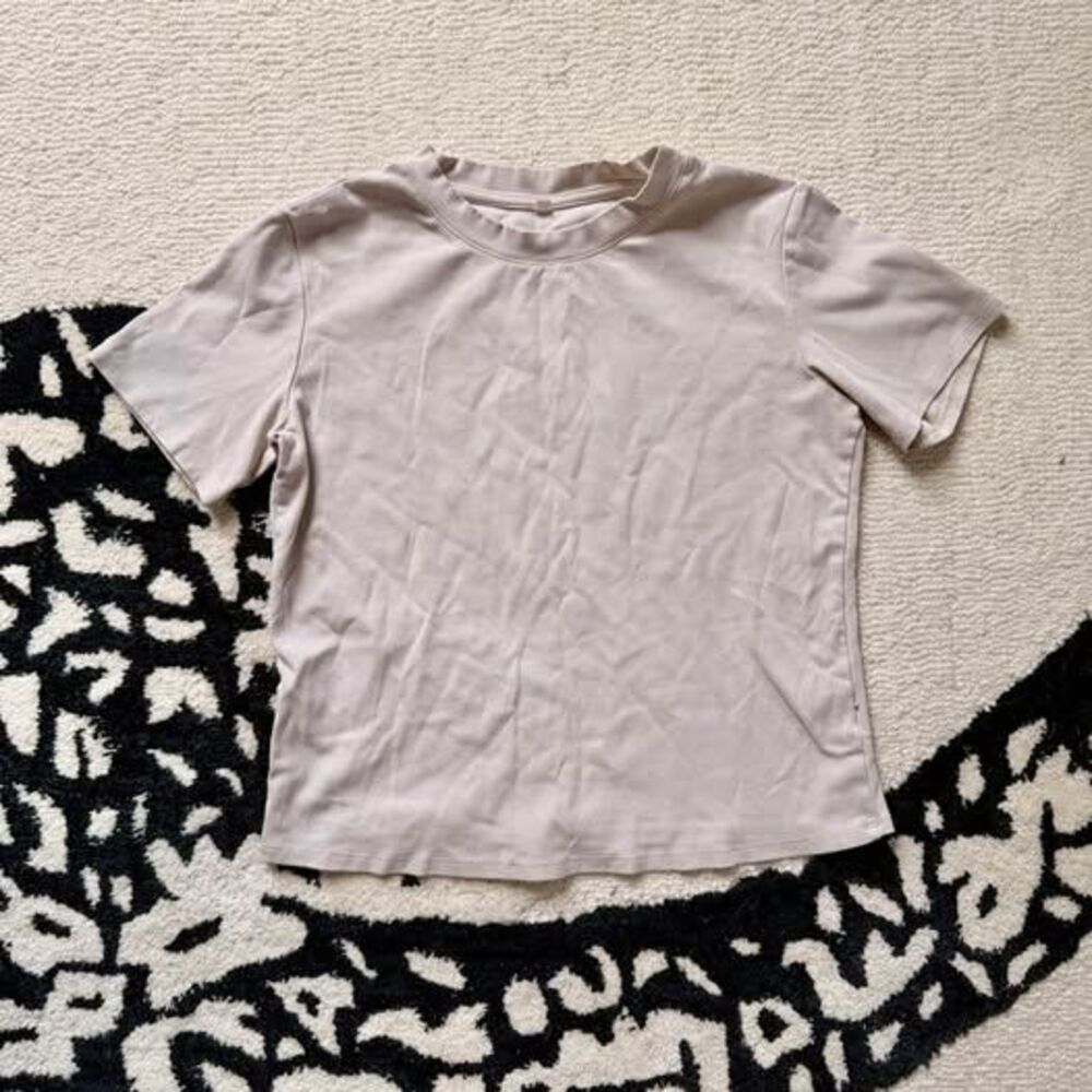 Neutral Beige Short Sleeve Crewneck Tee Size M Minimalist Everyday Basic